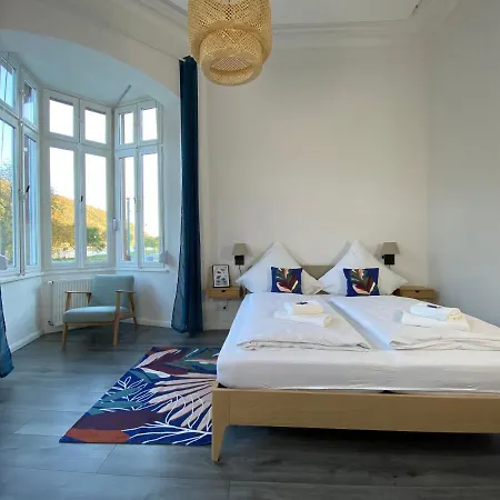 Direkter Moselblick 126m² großer Altbau und Terrasse Sankt Aldegund Exterior foto